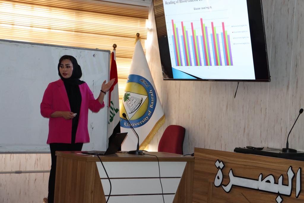 جانب من الحلقة النقاشية 2