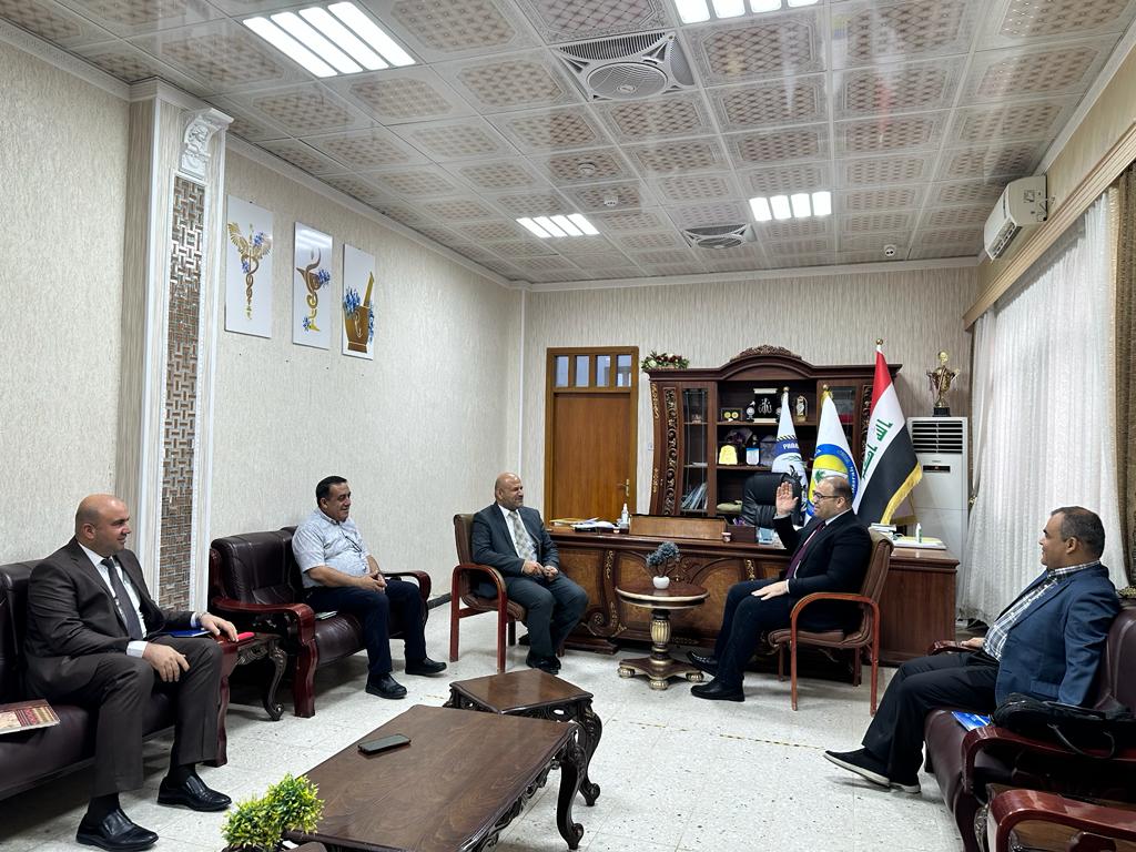 لقاء عميدي كليتي الصيدلة 2