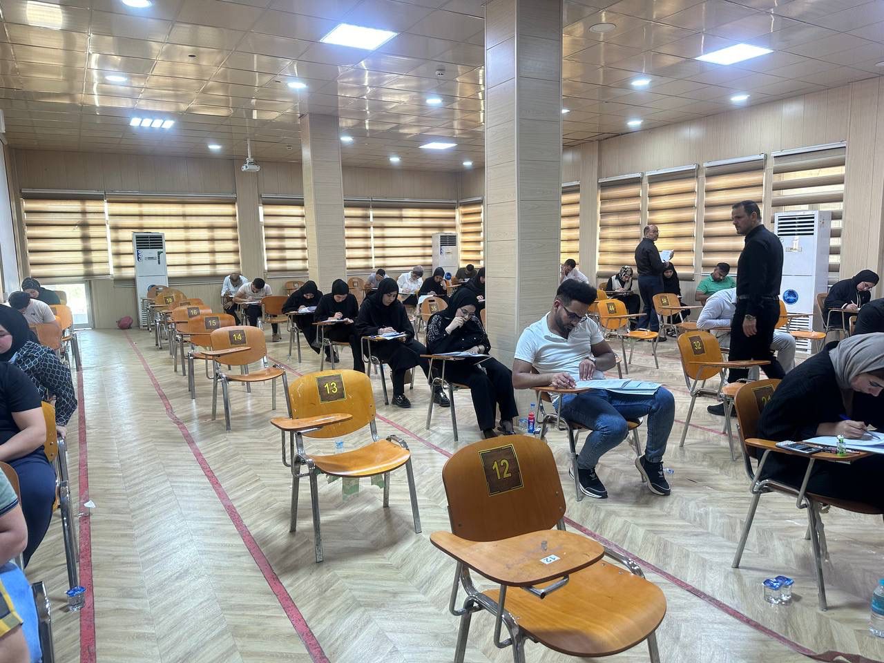 الامتحان التنافسي في كلية الصيدلة 2