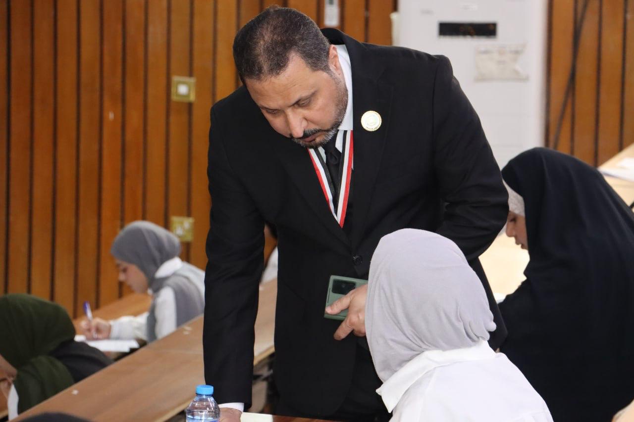 الاطلاع على الأسئلة والأجواء الامتحانية